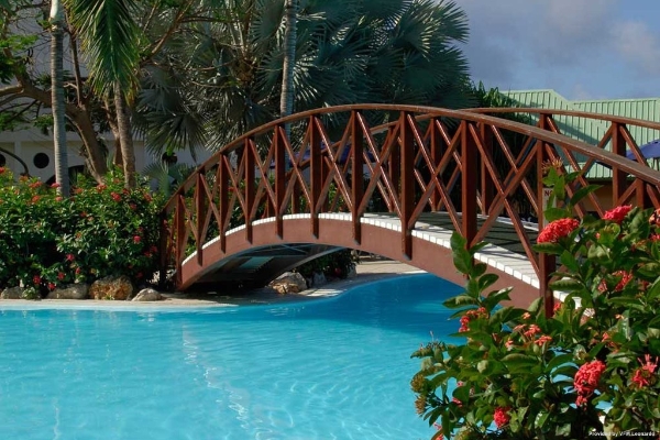 Hotel Sonesta Maho Beach All Inclusive Resort Casino and Spa